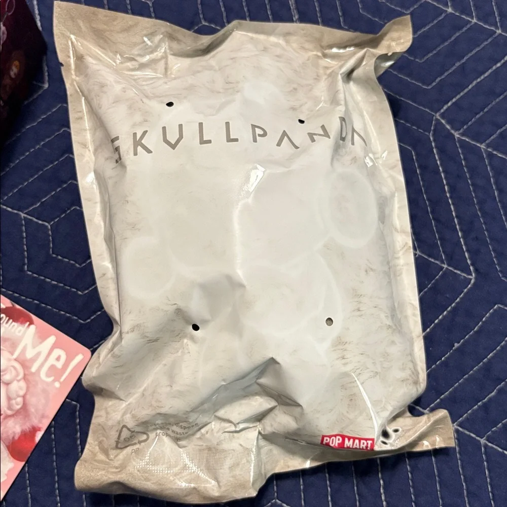 POP MART SKULLPANDA You Found Me - Moldy Muffin - Picture 4 of 5